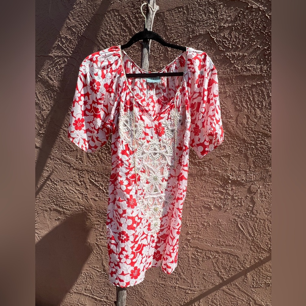 TAJ by Sabrina Crippa red and white mini kaftan